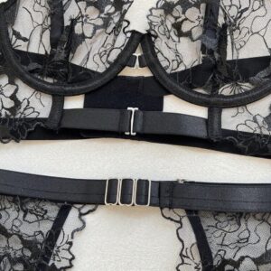 Con-004 - Image 7