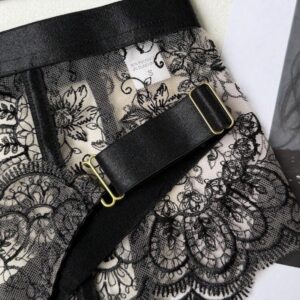 Con-004 - Image 4